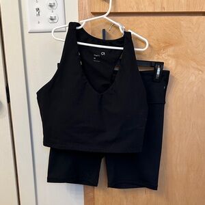 GAPFit Black Activewear Set